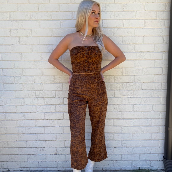 Cheetah Two Piece - Picture 5 of 5